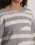 - Maglione mimi
Fantasia a righe con dettaglio in paillettes - AFAN-3758