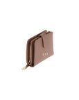 byblos - Portafogli byblos in eco pelle
Doppio scomparto con chiusura con bottone portacarte
Scomparto con chiusura con zip porta monete - BYPS33B215