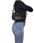 moschino  -  borsa media a braccio 
15x27x10  -  jc4232pp0pkh0000