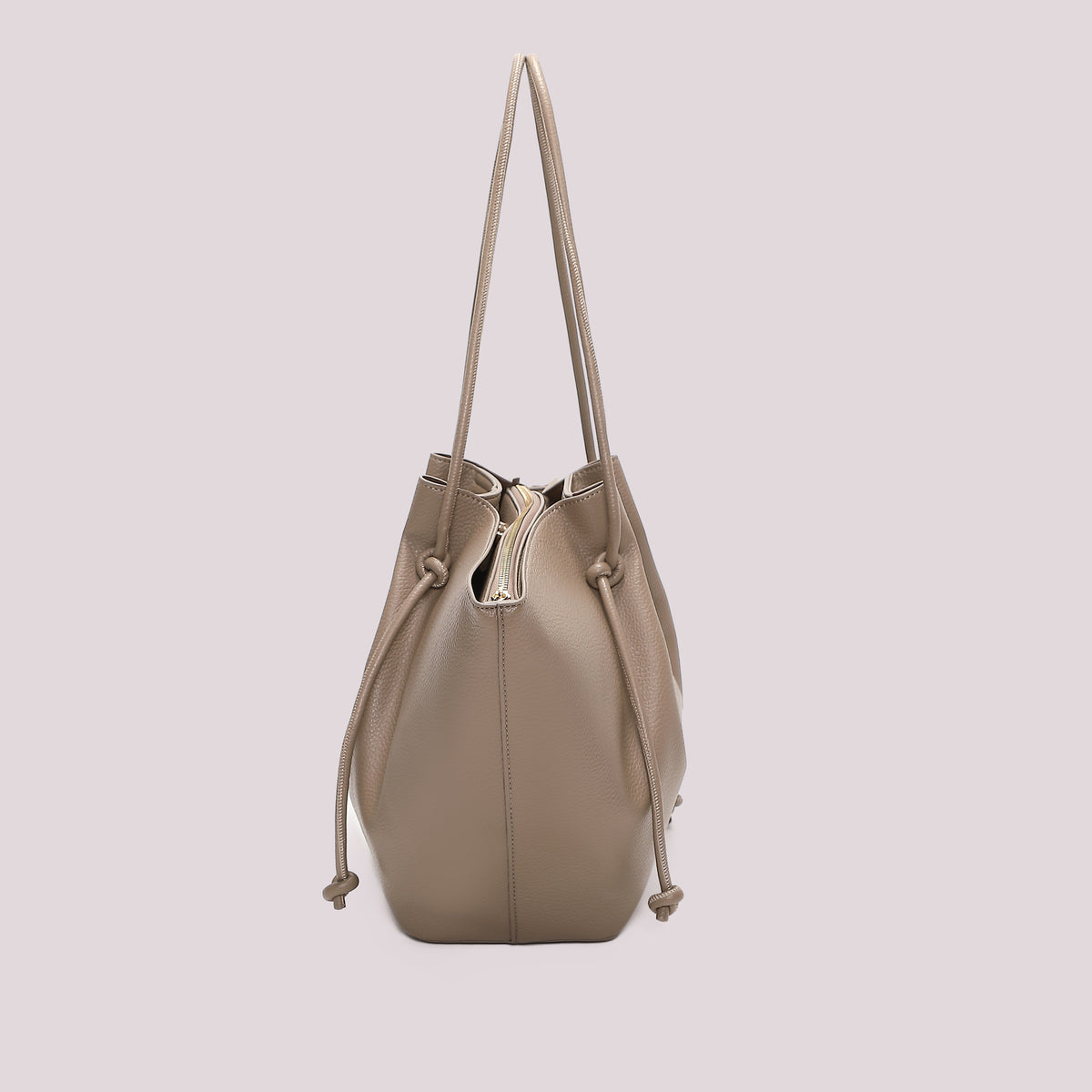 mimi mua  -  borsa a spalla
28x47x2  -  m8-j201574
