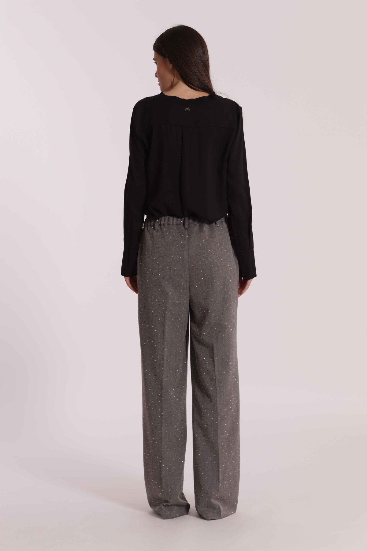 mimi mua  -  Pantaloni mimi mua 
modello a palazzo
Tempestato di mini strass  -  MRAN-2955