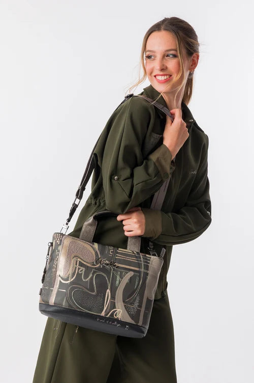 annekè  -  Borsa con manico corto e tracolla Melody
dimensioni:35 cm / 25 cm / 15 cm  -  43811-22
