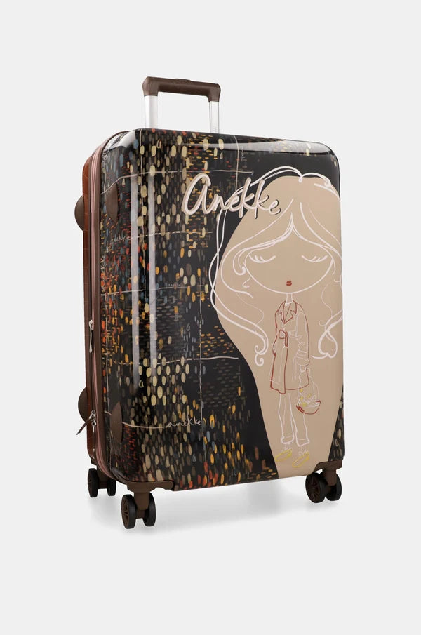 annekè  -  Valigia grande Blossom
dimensioni:42x27x66cm
peso:3,7kg  -  43574-011