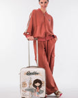 annekè  -  Valigia da cabina Tulip 
dimensioni:40x21x55cm
peso:2,8kg  -  43574-001