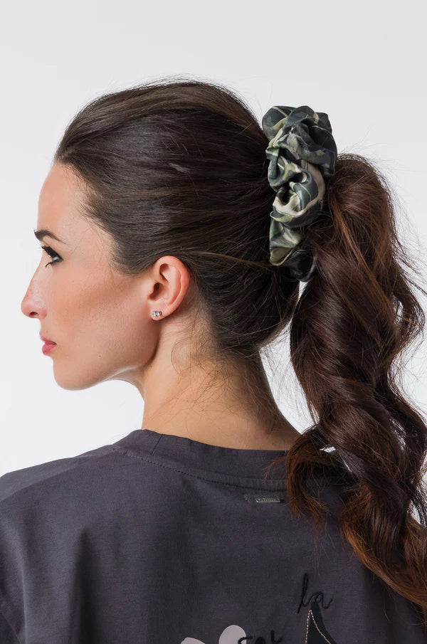 annekè  -  elastico capelli
dimensioni:15x15  -  43481