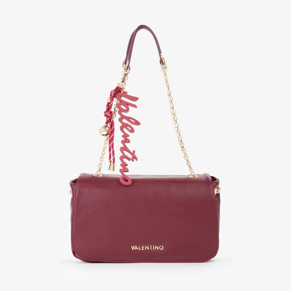 VALENTINO  -  Riferimento: VBS9I009
Altezza: 18 cm
Lunghezza: 30 cm
Larghezza: 10 cm
Peso: 640 gr
Scomparti: Scomparti multipli
Composizione esterna: POLIURETANO 100%
Composizione interna: POLYESTER 100%  -  VBS9I009