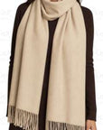 GUESS  -  sciarpa con loghi  -  aw5675pol03