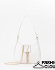 VALENTINO  -  Shoulder bag DIVINA.
21x17.5x6  -  VBS1IJ17