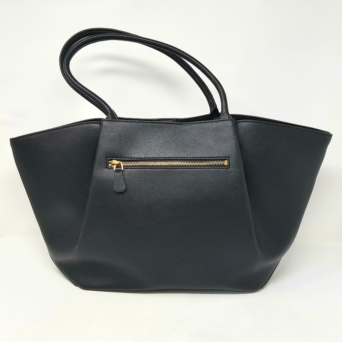 GUESS  -  Borsa a spalla modello allegra
Misure: L 54cm – H 28cm – P 12cm  -  bg223723