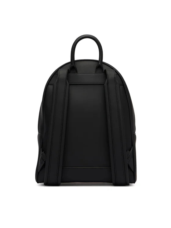 moschino  -  zaino grande 
37x30x10  -  jc4185pp0pkd0000